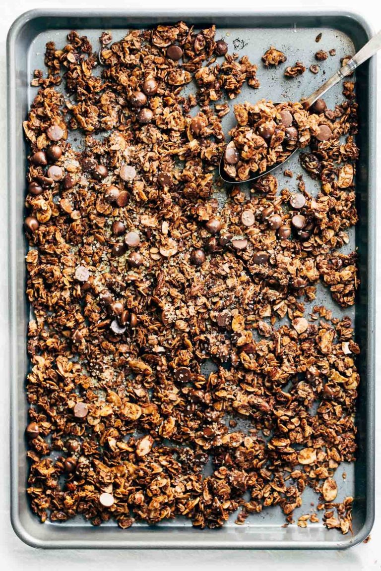Chocolate Superfood Granola